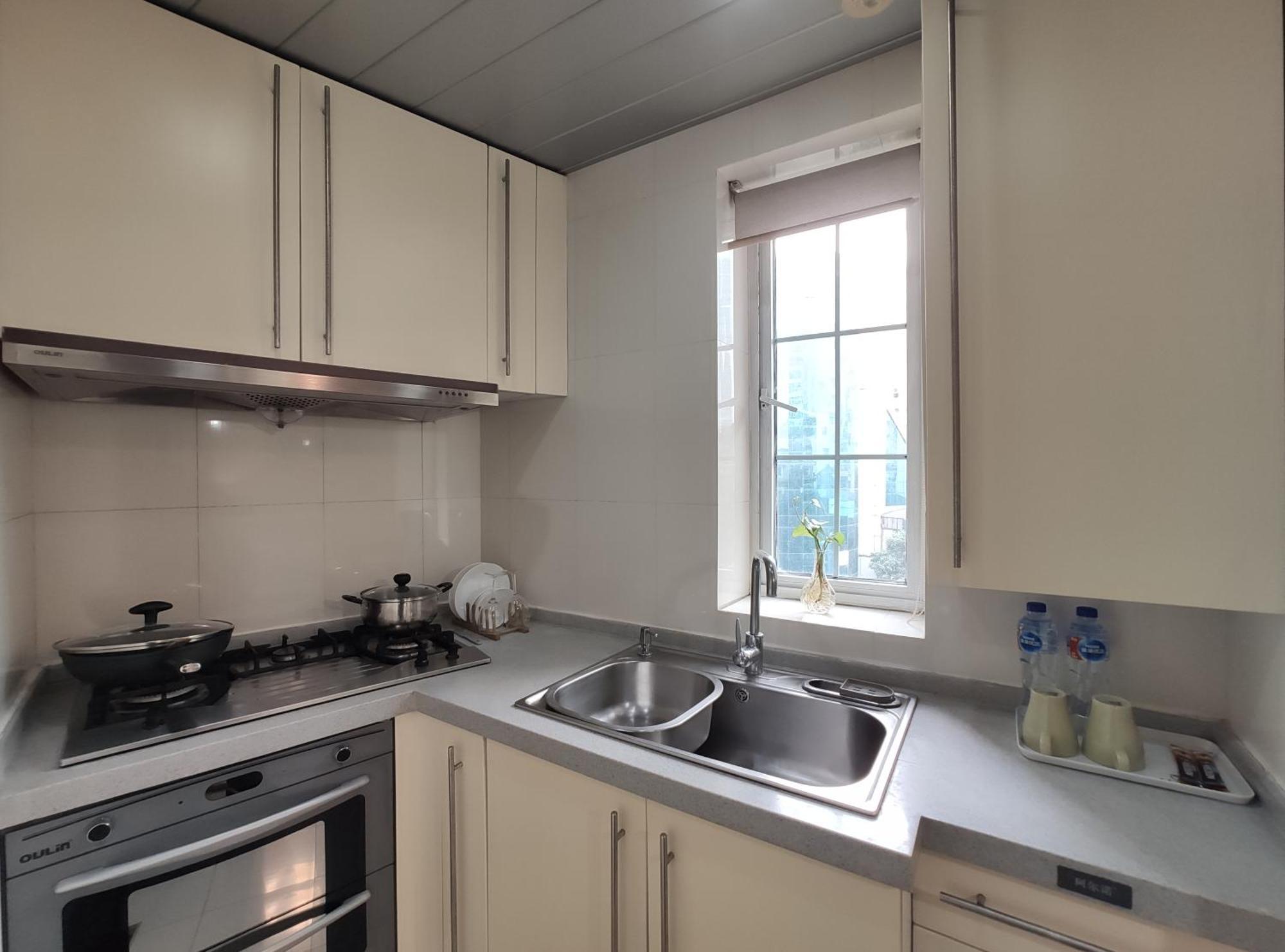 Ladoll Service Apartments Шанхай Екстериор снимка