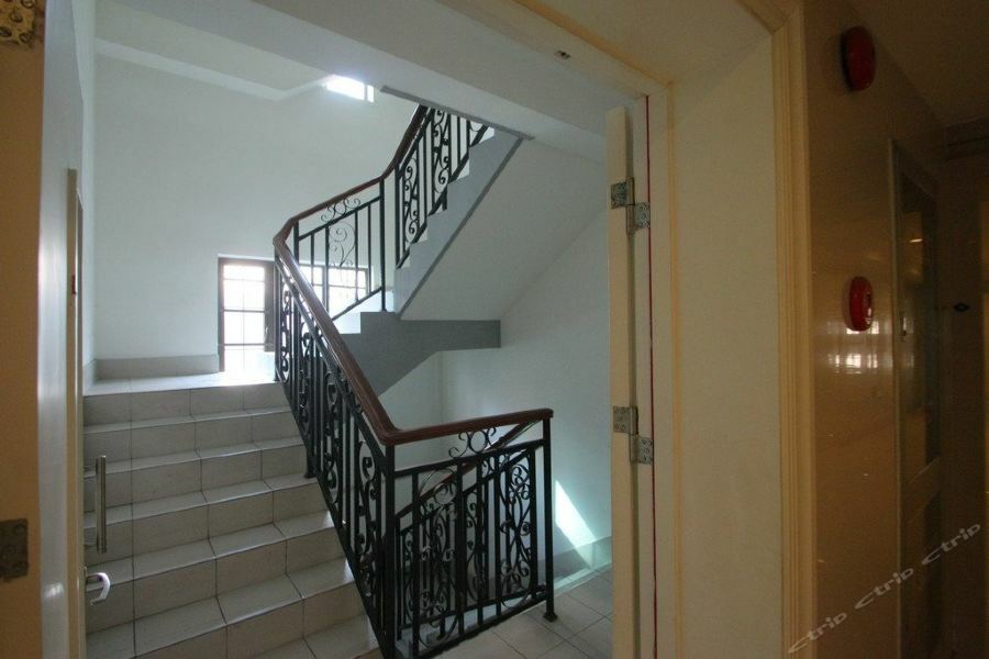 Ladoll Service Apartments Шанхай Екстериор снимка